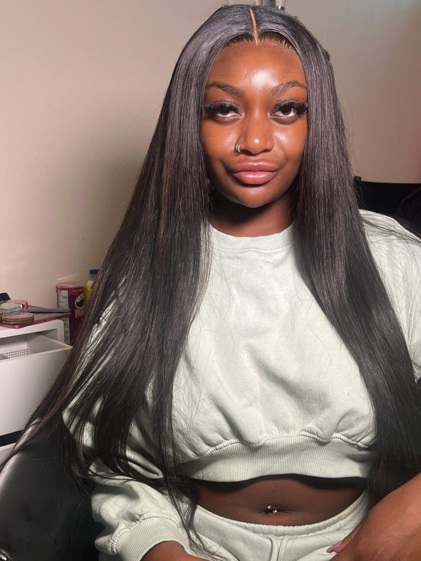 Natural Black Straight Lace Front Wig – 100% Remy Human Hair | 13x4 Transparent Lace | 180% Density | 14''–28''