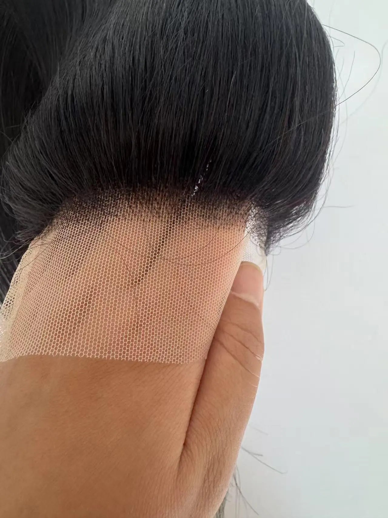 Natural Black #1B Straight Weft Bundle + Closure Set – 100% Remy Human Hair | 3 Bundles + 20” Transparent Lace Closure